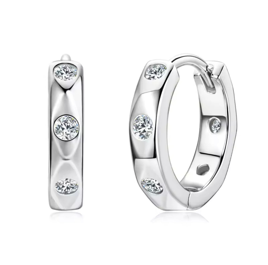 Huggies Hoop Earrings