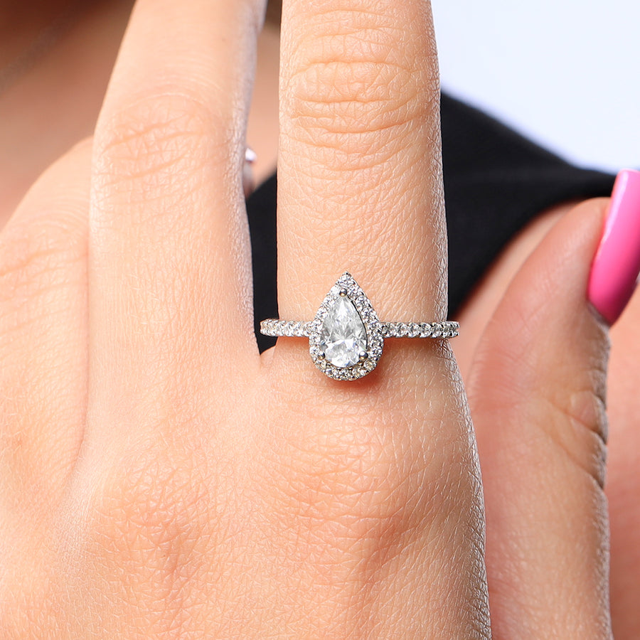 Classic Pear Ring