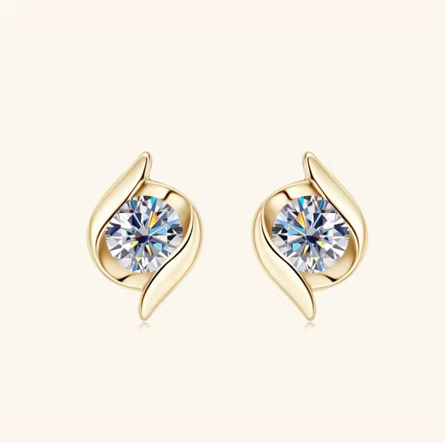 Stud Earring Modern Design