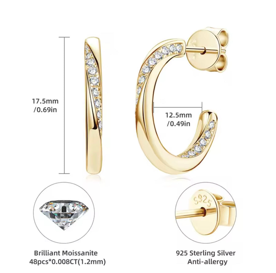 C-shaped Stud Earring