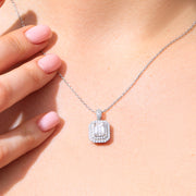 Classy Cut Necklace