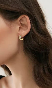 C-shaped Stud Earrings