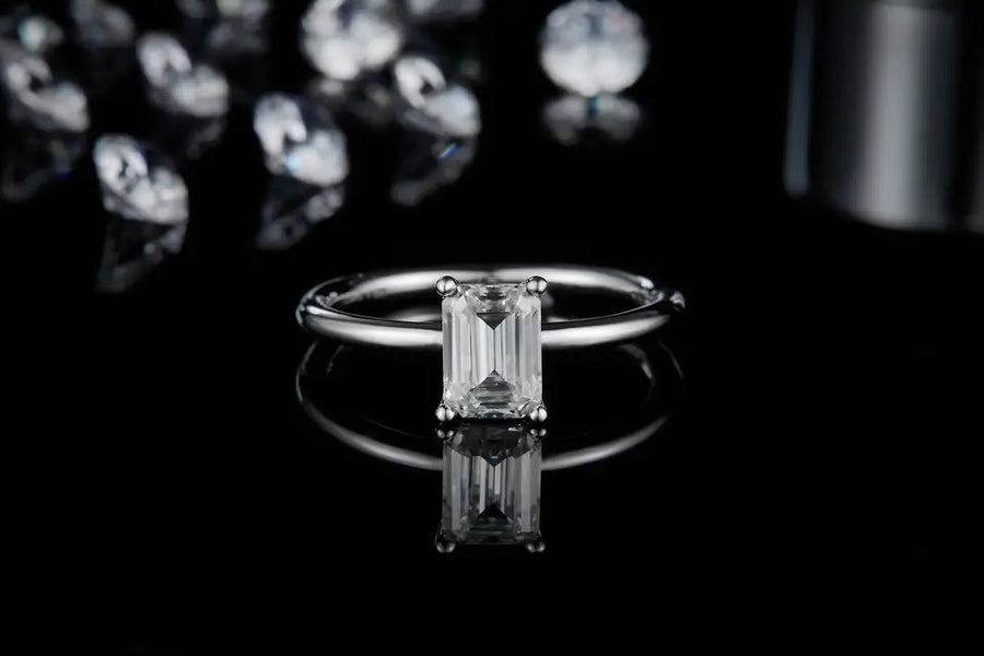 Emerald cut ring