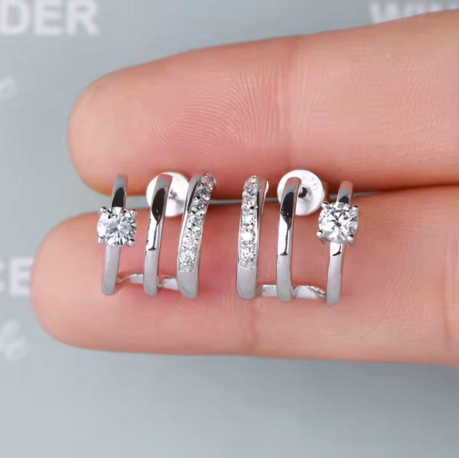 Claws Moissanite Stud Earring