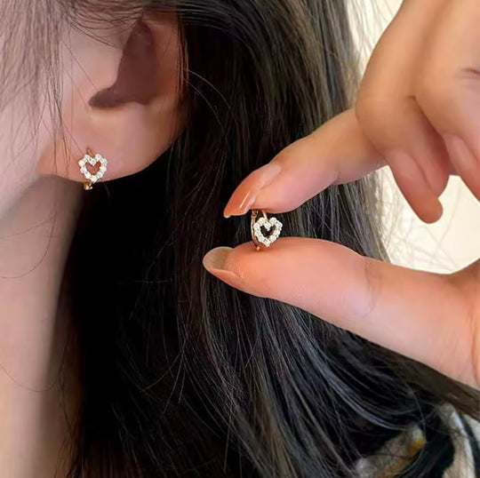 Hollow Heart Moissanite Hoop Earring