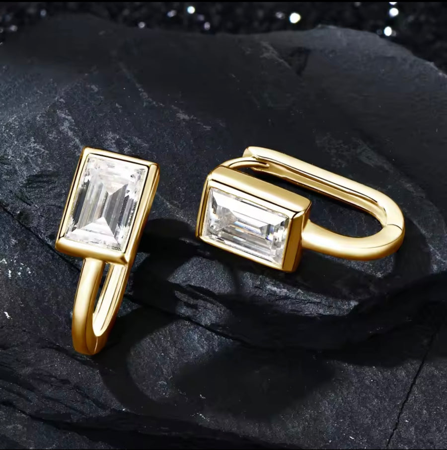 U-shaped Hoop Earrings Emerald Cut 5*7mm Moissanite