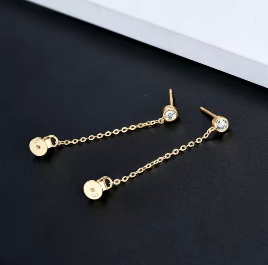 Chain Earring Round Cut