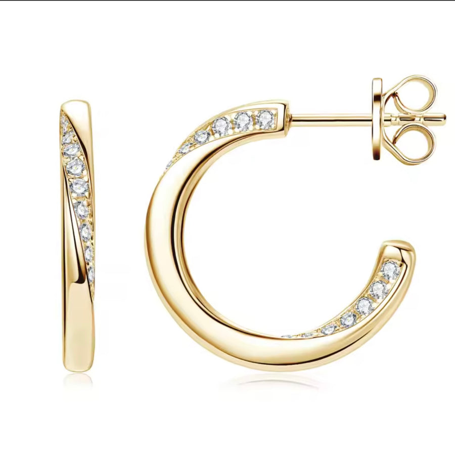 C-shaped Stud Earring