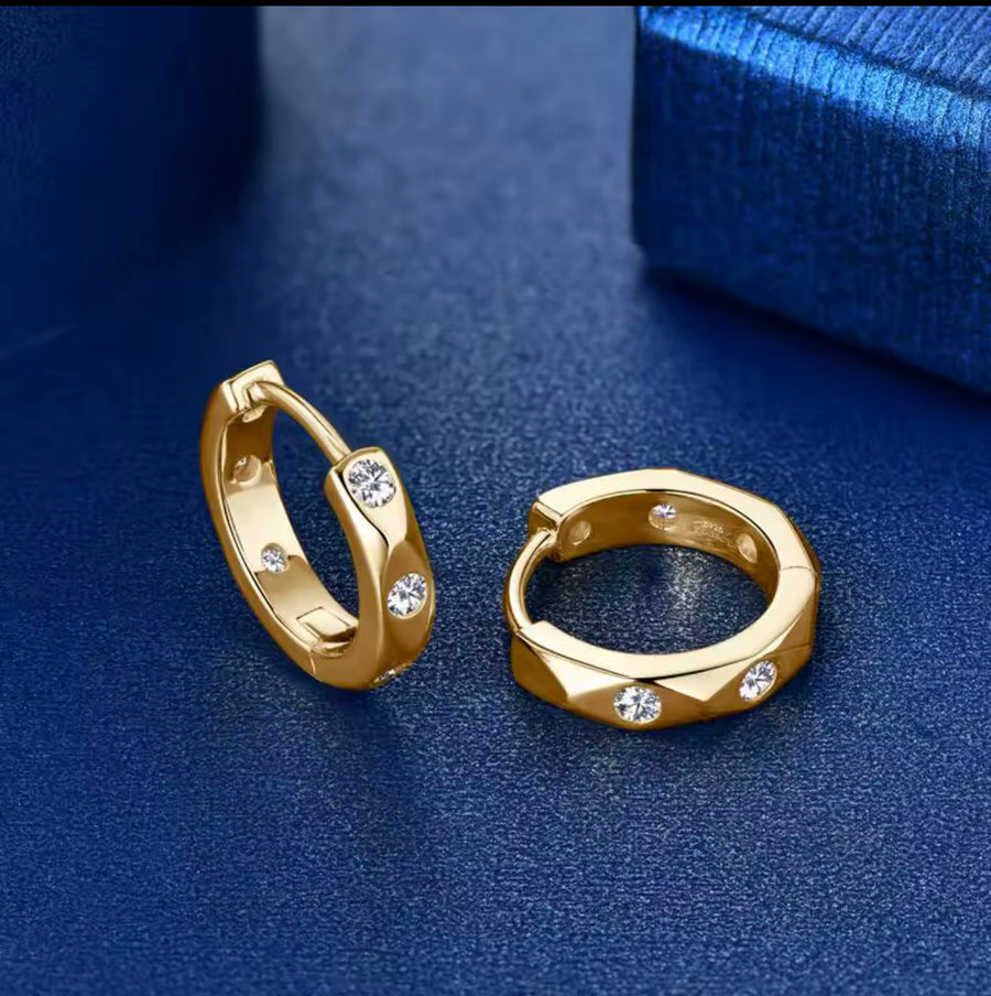 Huggies Hoop Earrings
