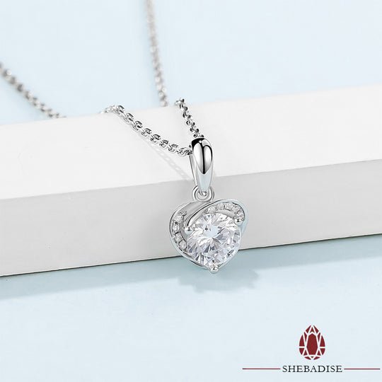 SHEBA Gentle Teardrop Necklace