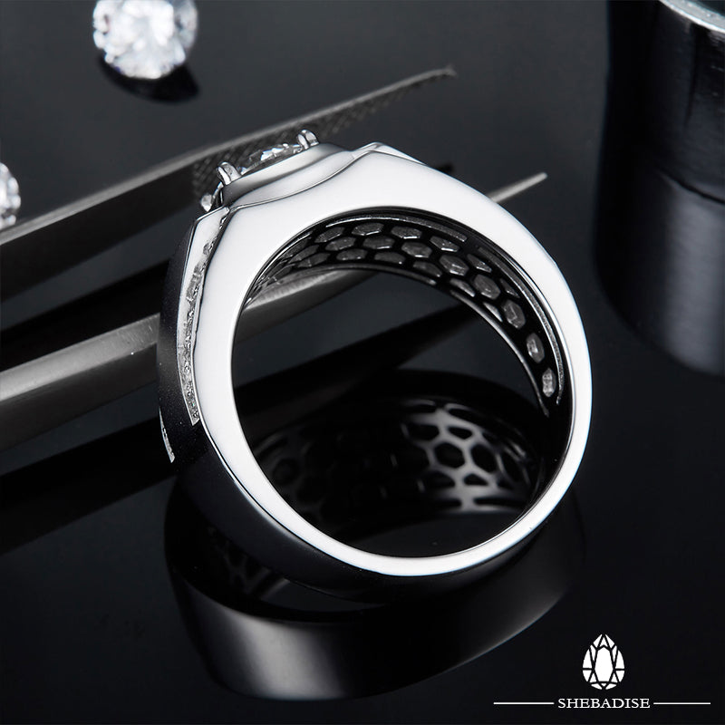 SHEBA Midnight Love Ring