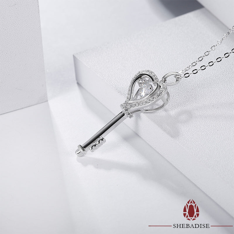 SHEBA Brilliant Key Necklace