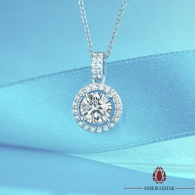 SHEBA Silent Moon Necklace