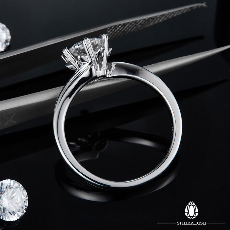 SHEBA Iced Flower Ring