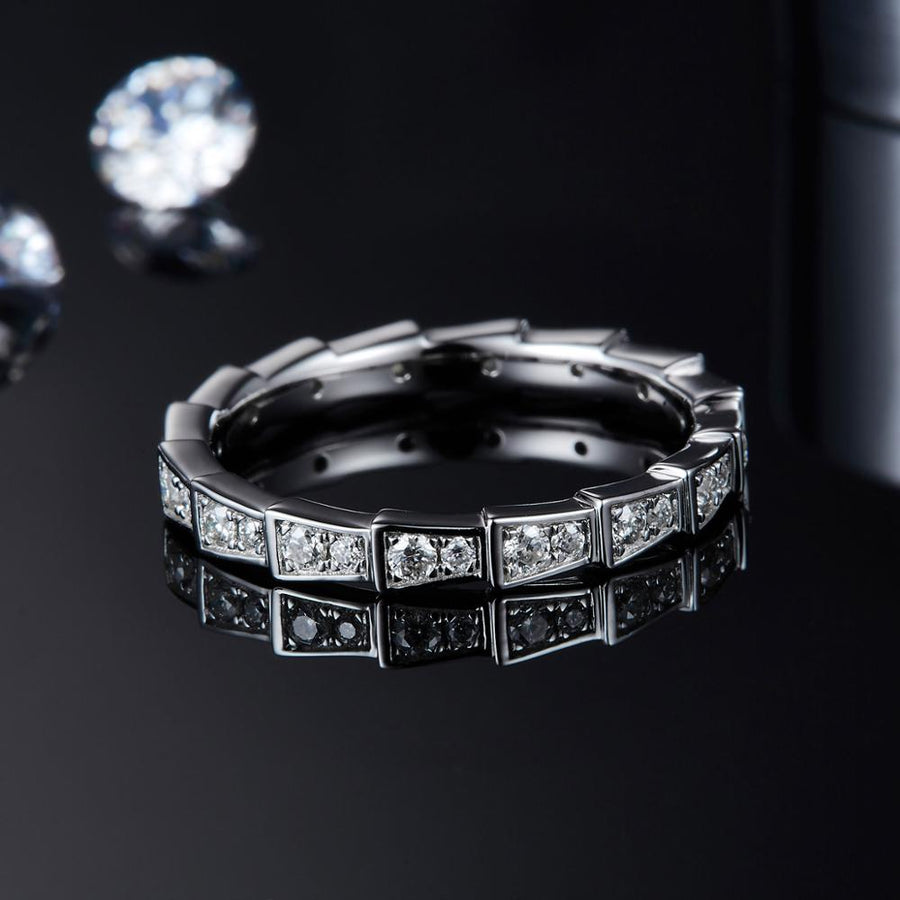 Moissanite Sharp Ring