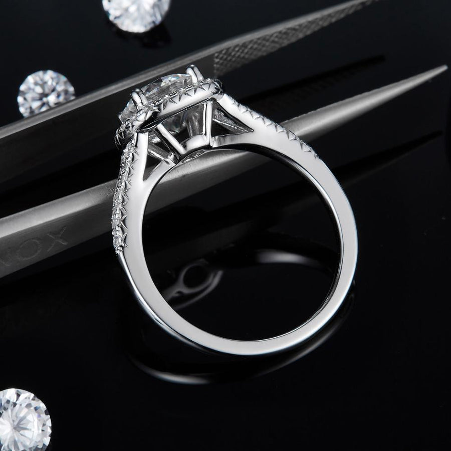 Elegant Halo Ring