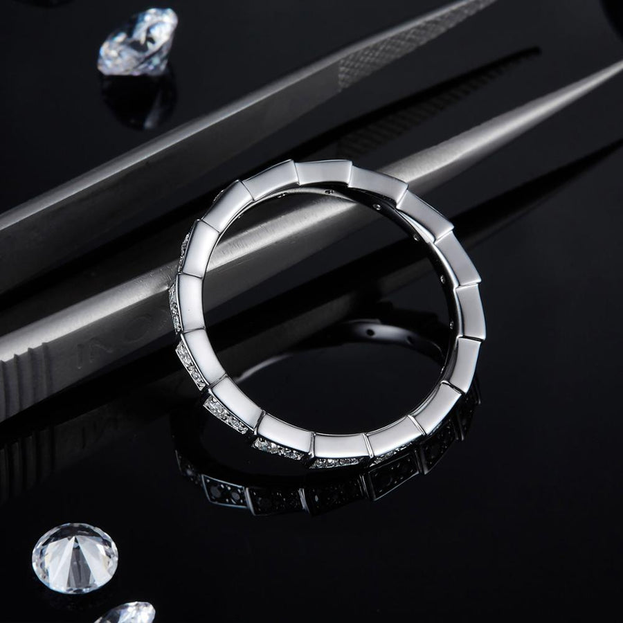 Moissanite Sharp Ring