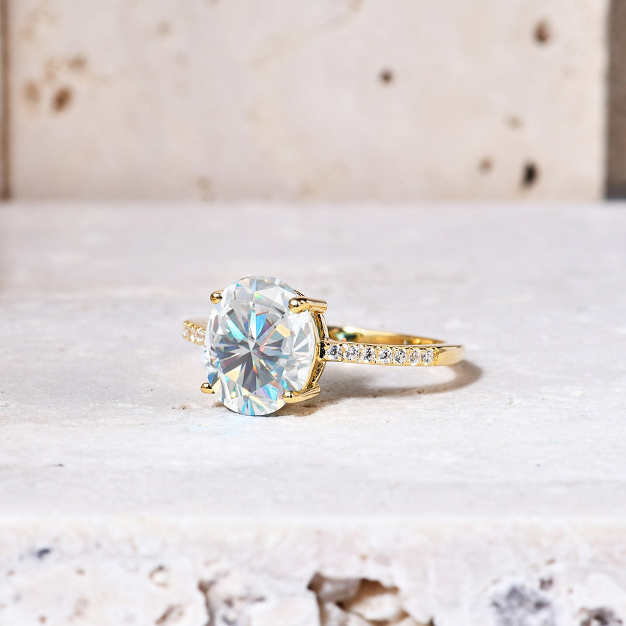 Oval Ring