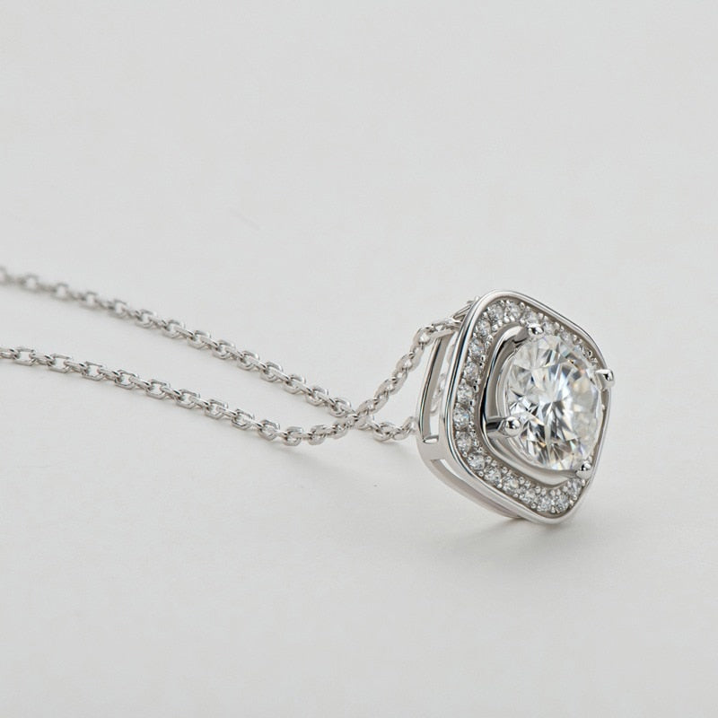 Kite Necklace